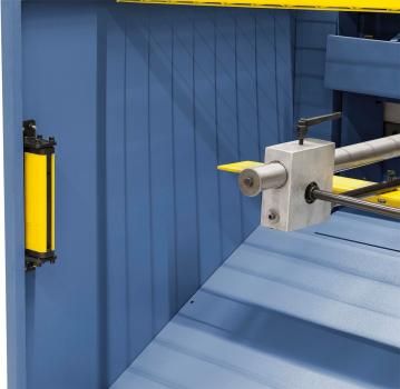Bernardo MTM 1250 x 4 mm Motorised Plate Shears